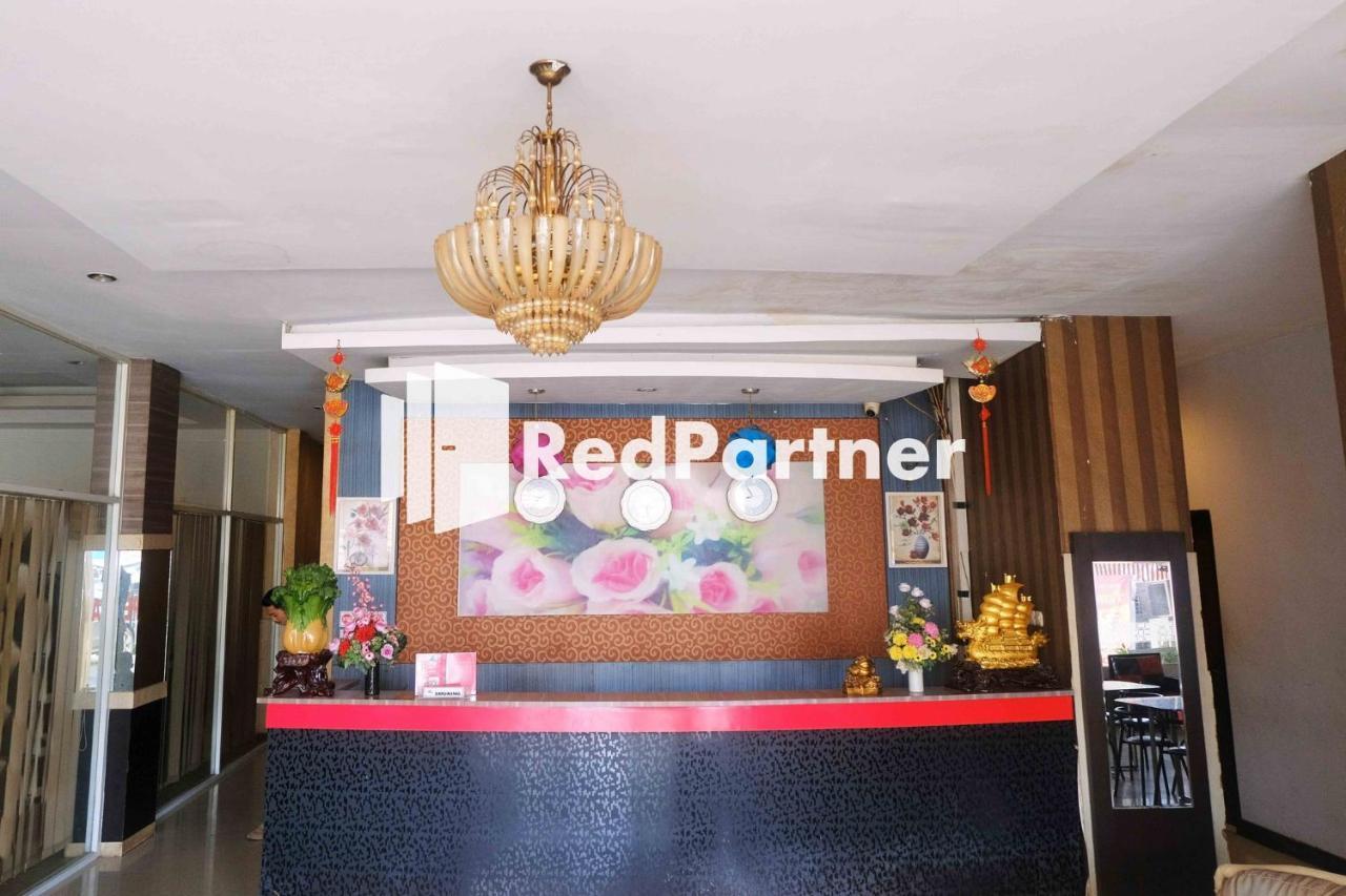 Hotel Permata Makassar Mitra Reddoorz Balangberu Exterior foto